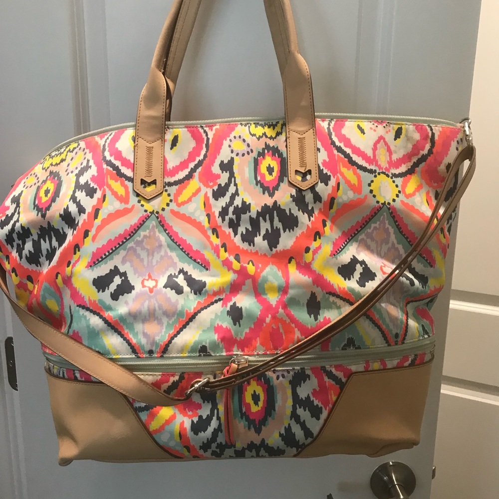 Never Full Stella & dot Tote